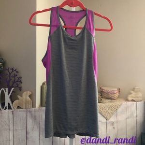 Athleta sz M Workout Racerback Tank Gray Purple